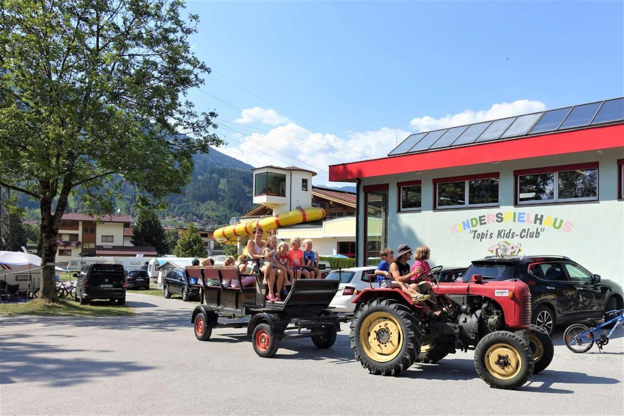 Aschau Im Zillertal Mountainview Lodge - Chalet Im Zillertal Direkt Am 5 Sterne Campingplatz Aufenfeld Mit Hallenbad Und Sauna المظهر الخارجي الصورة